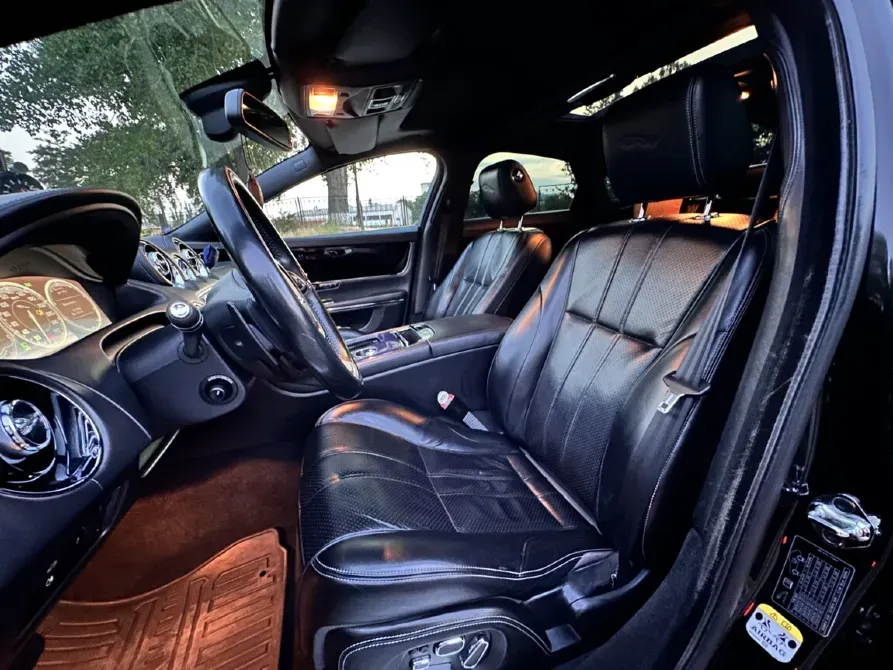 Jaguar XJ 2012 год Бендеры Бендеры - изображение 9