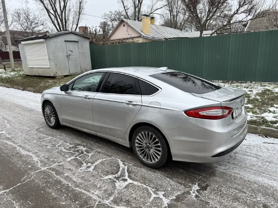 Ford Fusion 2013 год Бендеры Бендеры - изображение 1