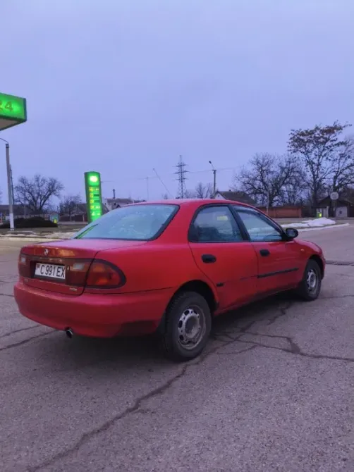 Mazda 323 1995 год Бендеры Бендеры - изображение 3