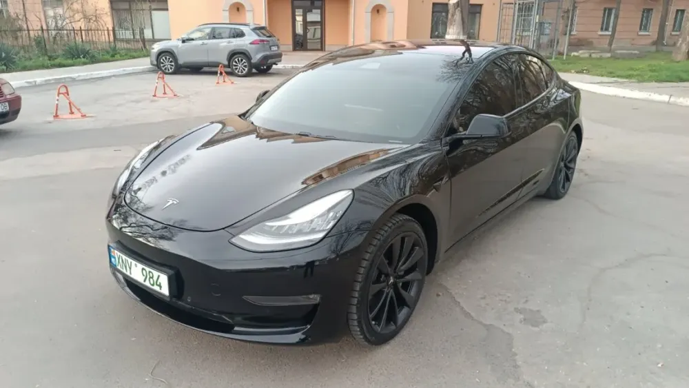Tesla Model 3 2018 год Тирасполь Тирасполь - изображение 2