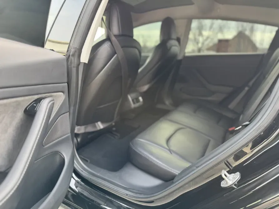 Tesla Model 3 2018 год Тирасполь Тирасполь - изображение 8