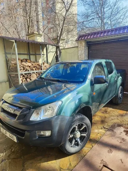 Isuzu D-Max 2012 год Тирасполь Тирасполь - изображение 2