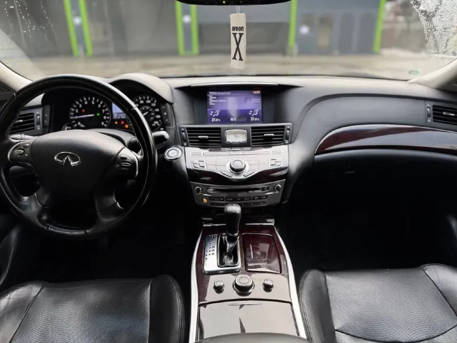 Infiniti M серия 2012 год Слободзея Слободзея - изображение 2