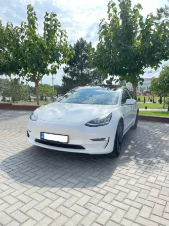 Tesla Model 3 2018 год Тирасполь Тирасполь