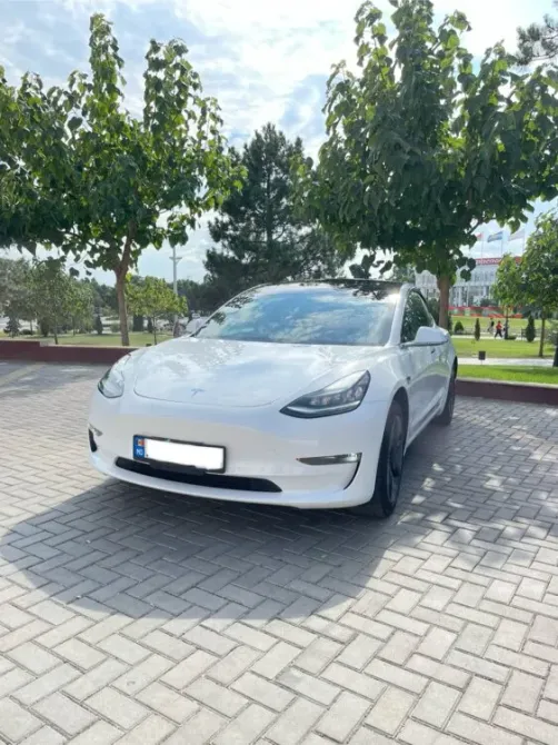 Tesla Model 3 2018 год Тирасполь Тирасполь - изображение 3