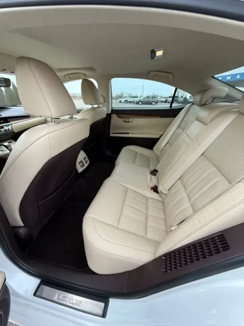 Lexus ES 2016 год Бендеры Бендеры - изображение 8