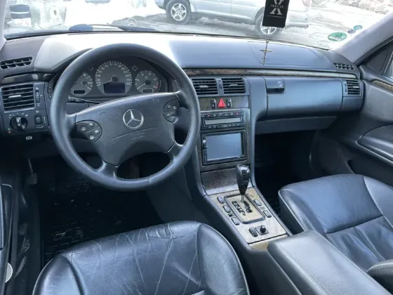 Mercedes E-Class 2001 год Тирасполь Тирасполь