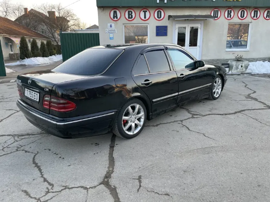 Mercedes E-Class 2001 год Тирасполь Тирасполь - изображение 4