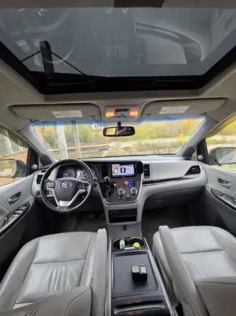 Toyota Sienna 2015 an Tiraspol Tiraspol