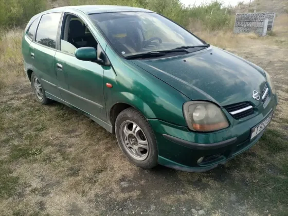 Nissan Almera Tino 2000 an Tiraspol Tiraspol