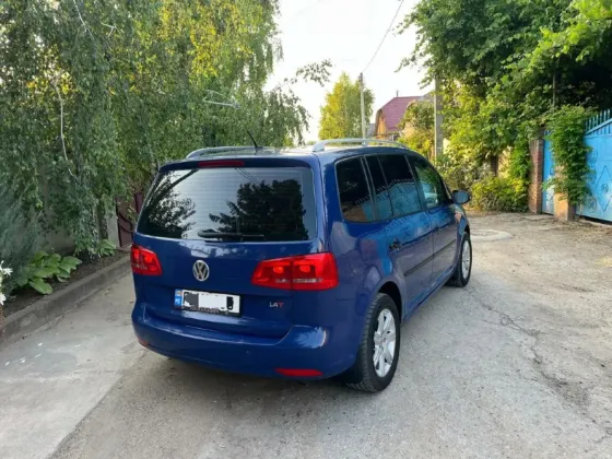 Volkswagen Touran 2011 год Тирасполь Тирасполь