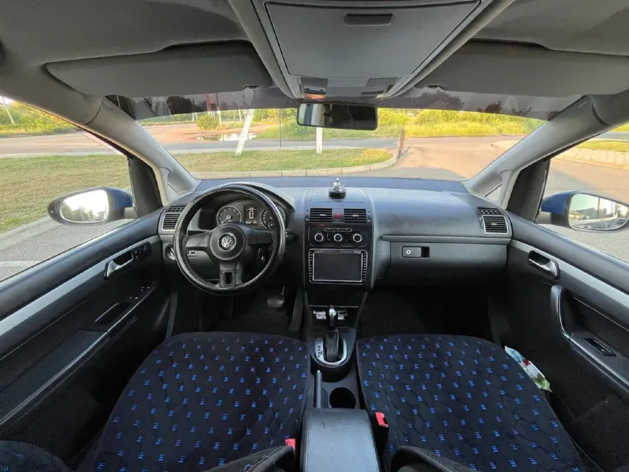 Volkswagen Touran 2011 год Тирасполь Тирасполь - изображение 10