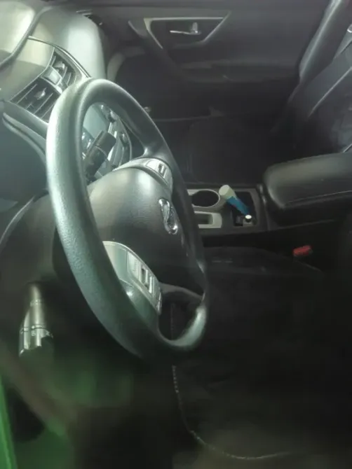 Nissan Altima 2017 an Bender Bender - fotografie 2