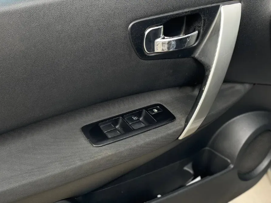 Nissan Qashqai 2009 an Tiraspol Tiraspol - fotografie 8