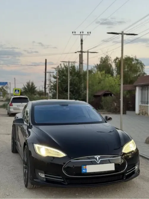 Tesla Model S 2024 год Тирасполь Тирасполь - изображение 8