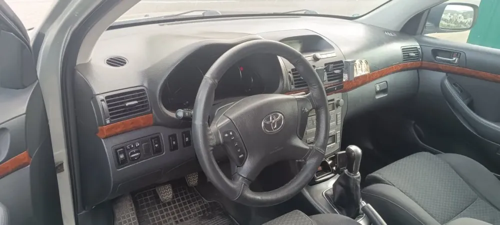 Toyota Avensis 2004 год Рыбница Рыбница - изображение 2