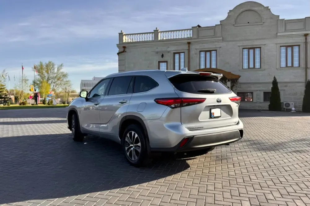 Toyota Highlander 2020 an Tiraspol Tiraspol - fotografie 5