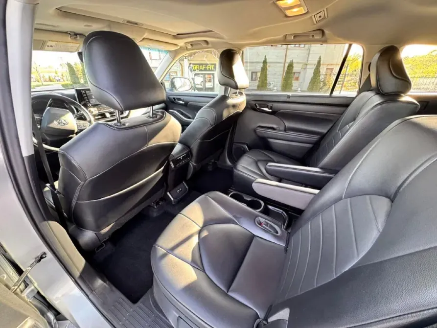 Toyota Highlander 2020 an Tiraspol Tiraspol - fotografie 8