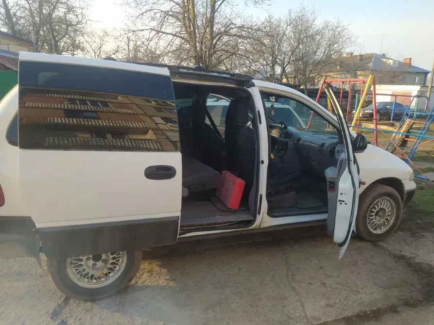 Chrysler Voyager 1999 год Тирасполь Тирасполь - изображение 2
