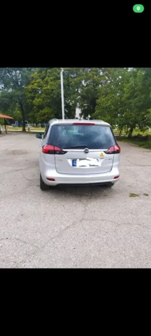 Opel Zafira 2012 an Bender Bender - fotografie 1