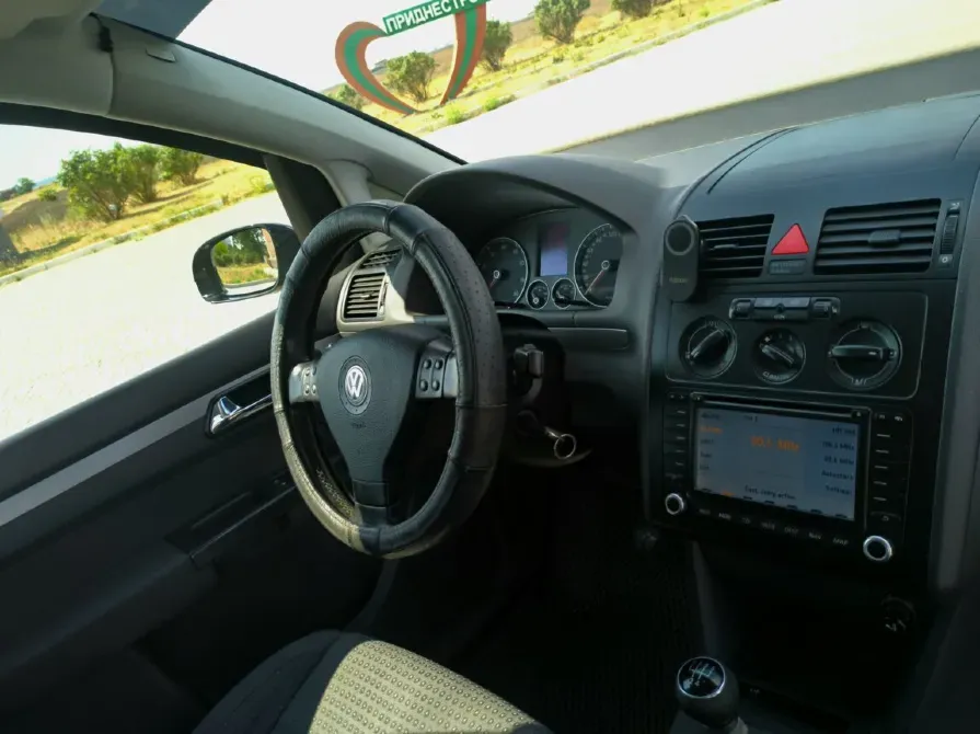 Volkswagen Touran 2006 Tiraspol Tiraspol - photo 1