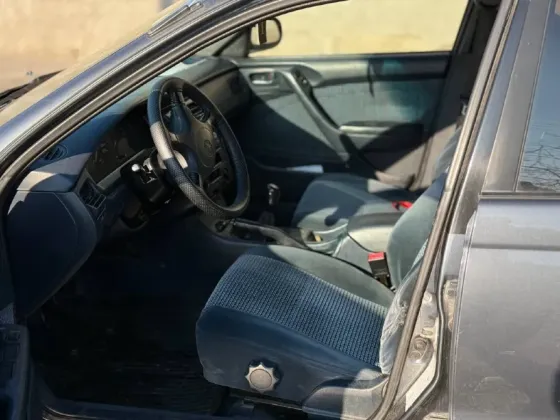 Toyota Carina E 1995 год Бендеры Бендеры