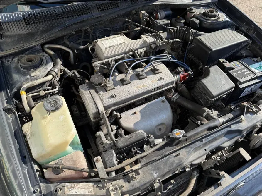 Toyota Carina E 1995 год Бендеры Бендеры - изображение 1