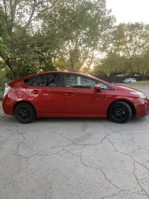 Toyota Prius 2013 an Tiraspol Tiraspol - fotografie 3