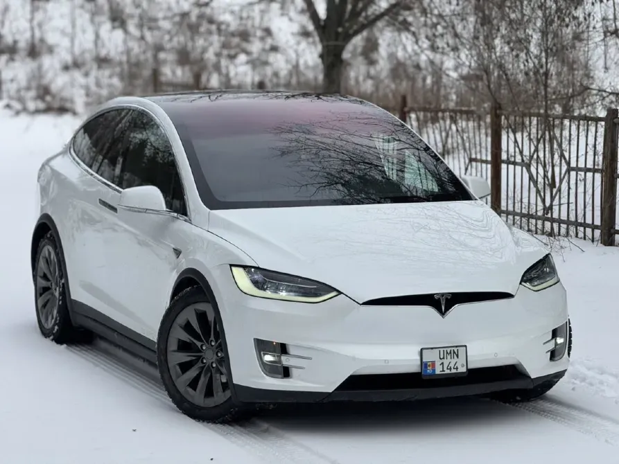Tesla Model X 2016 год Бендеры Бендеры - изображение 1