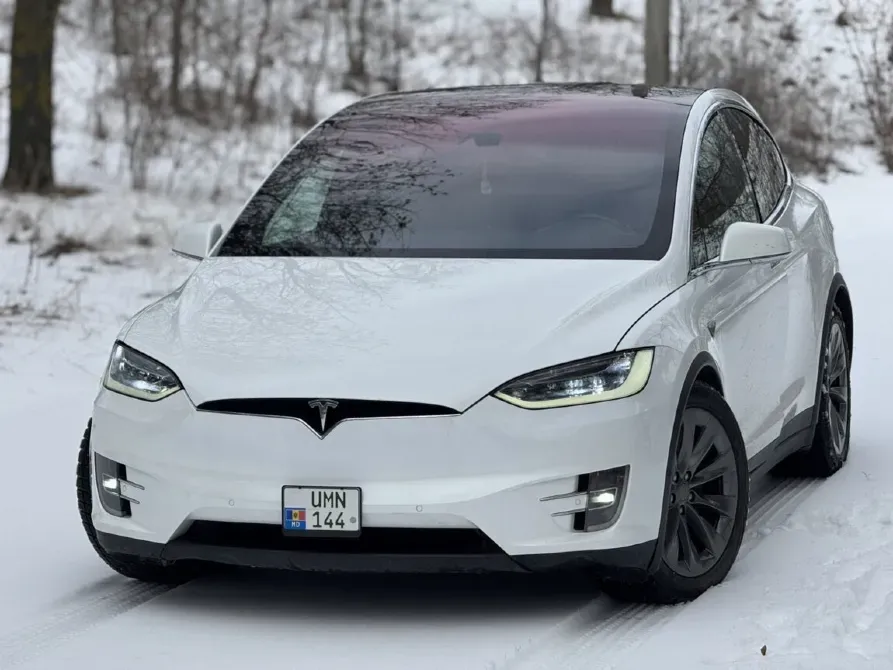 Tesla Model X 2016 год Бендеры Бендеры - изображение 2