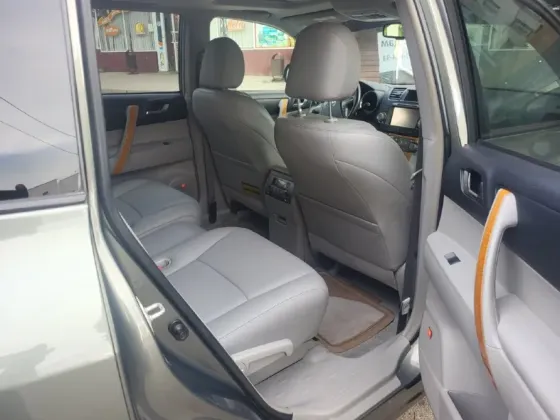 Toyota Highlander 2008 год Тирасполь Тирасполь