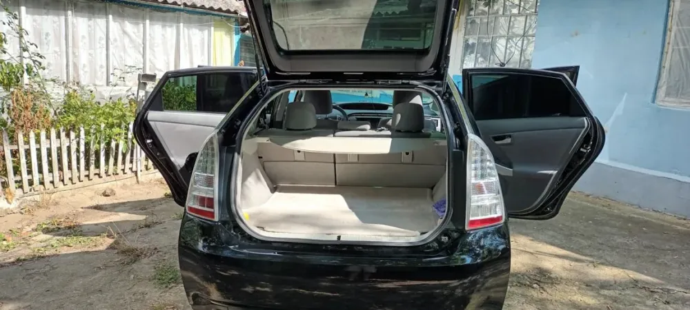 Toyota Prius 2010 год Каменка Каменка - изображение 5