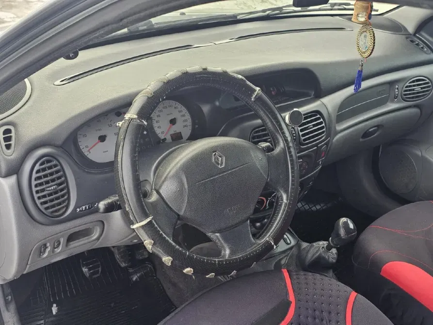 Renault Megane 2000 год Тирасполь Тирасполь - изображение 1