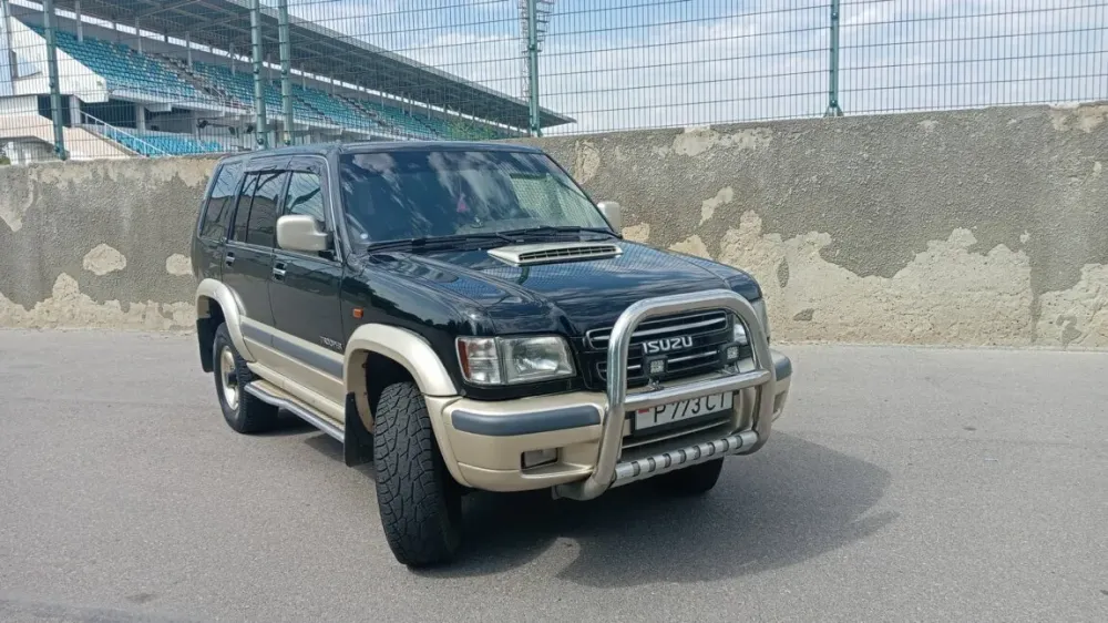Isuzu Trooper 2000 год Бендеры Бендеры - изображение 8