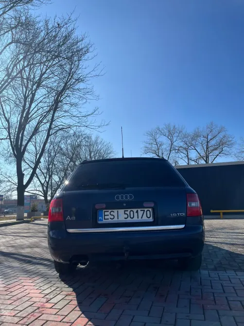 Audi A6 2002 год Унгень Унгень - изображение 5