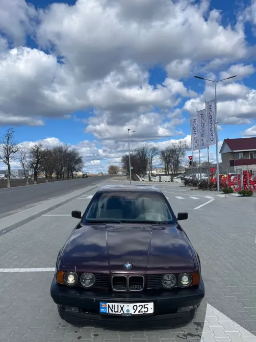 BMW 5 Series 1993 год Комрат Комрат - изображение 8