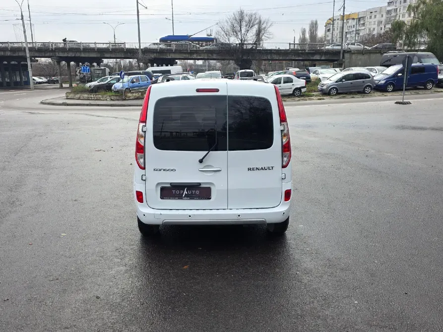 Renault Kangoo 2017 год Кагул Кагул - изображение 6