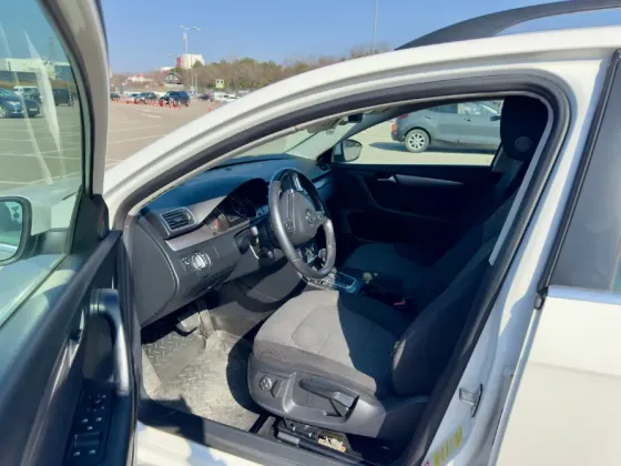 Volkswagen Passat 2013 год Кишинёв Кишинёв