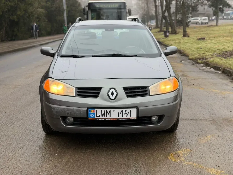 Renault Megane 2005 год Кишинёв Кишинёв - изображение 3