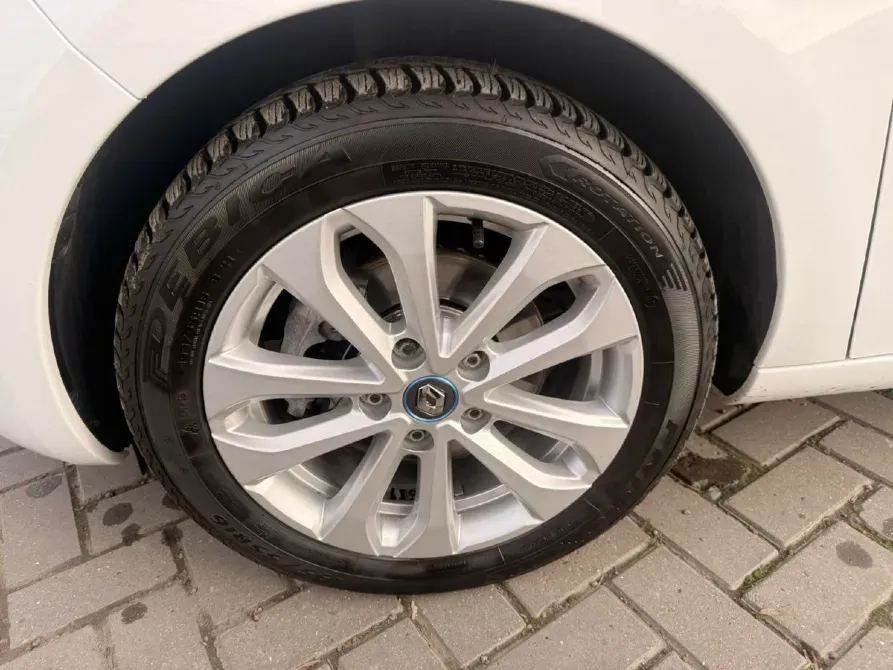 Renault Zoe 2021 год Кишинёв Кишинёв - изображение 7