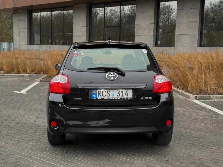 Toyota Auris 2011 Chisinau Chisinau - photo 4