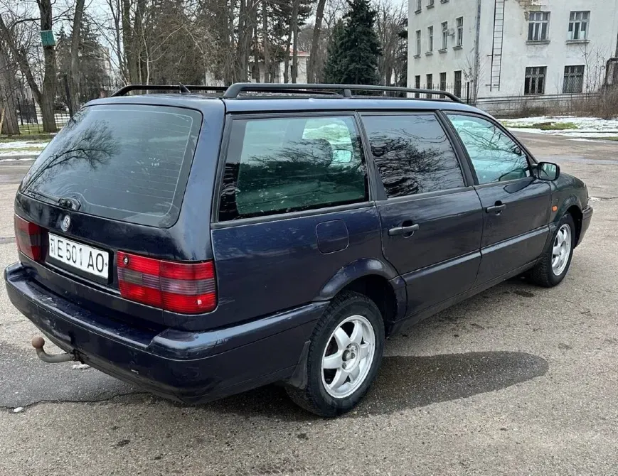 Volkswagen Passat 1995 год Тирасполь Тирасполь - изображение 2