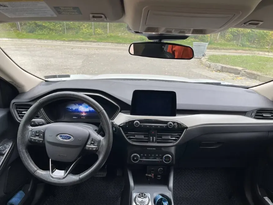 Ford Escape 2020 год Тирасполь Тирасполь - изображение 7