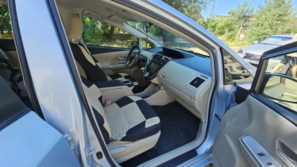 Toyota Prius 2012 год Тирасполь Тирасполь - изображение 9