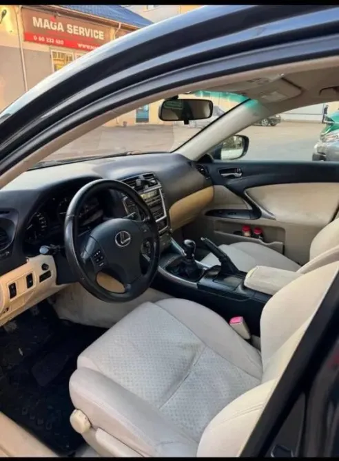 Lexus IS 2006 an Tiraspol Tiraspol - fotografie 2