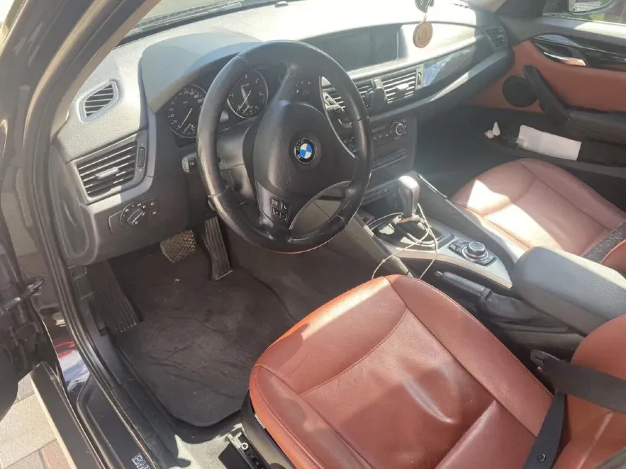 BMW X1 2011 год Бендеры Бендеры - изображение 8