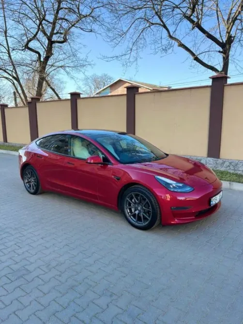 Tesla Model 3 2021 год Тирасполь Тирасполь - изображение 6