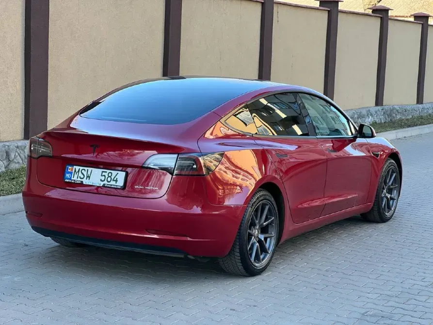 Tesla Model 3 2021 год Тирасполь Тирасполь - изображение 5
