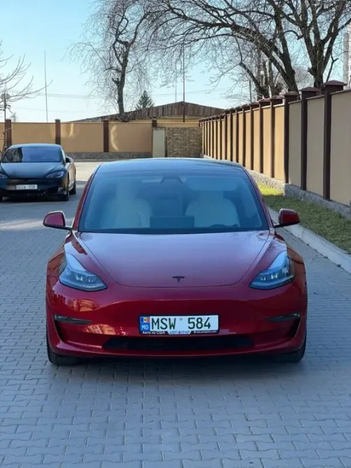 Tesla Model 3 2021 год Тирасполь Тирасполь - изображение 2