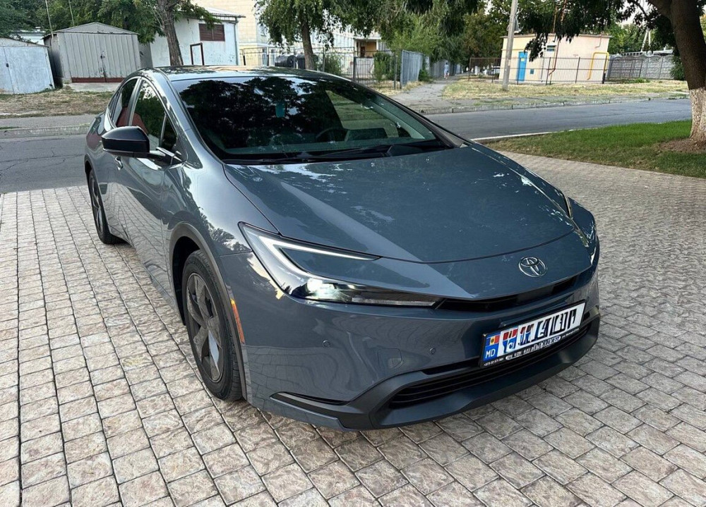 Toyota Prius 2023 1.8 Hybrid. Тирасполь - изображение 1